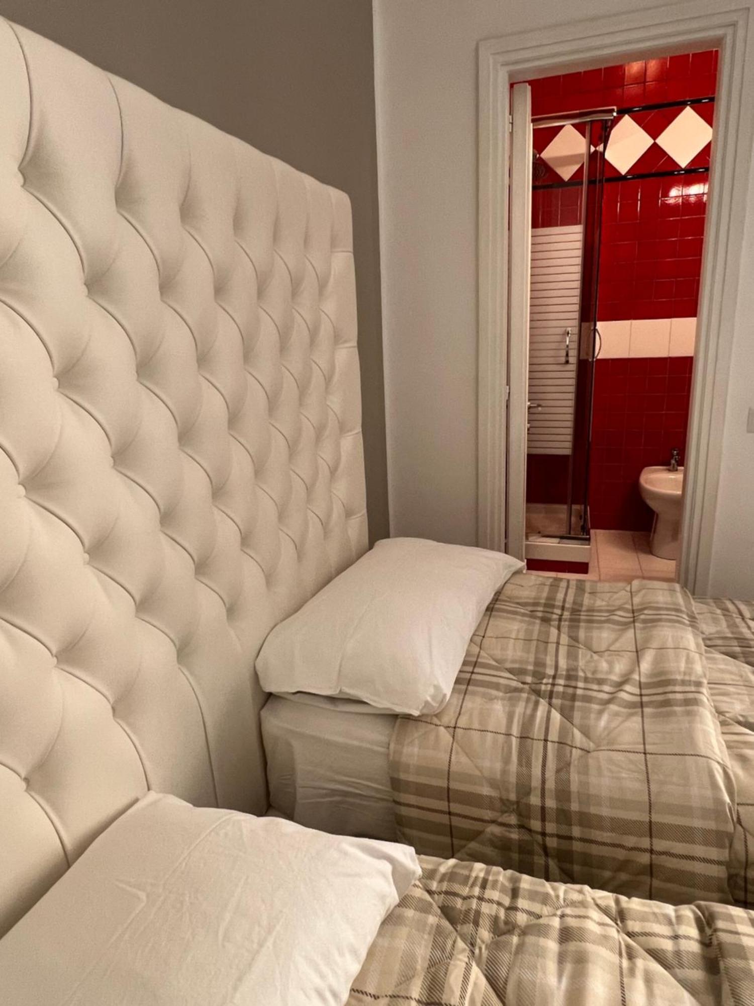 Luxury Room Anelli Center Of Roma المظهر الخارجي الصورة