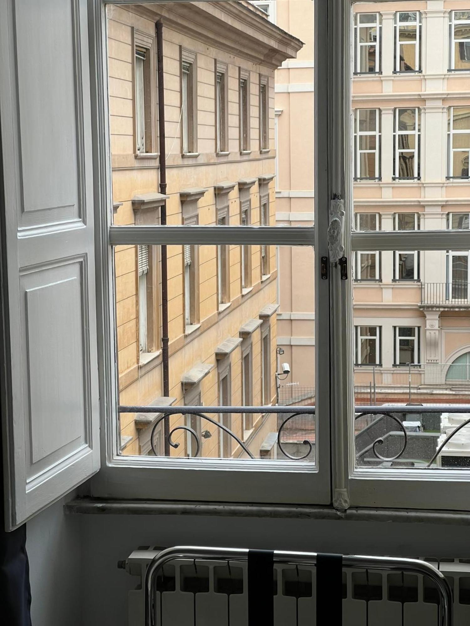 Luxury Room Anelli Center Of Roma المظهر الخارجي الصورة